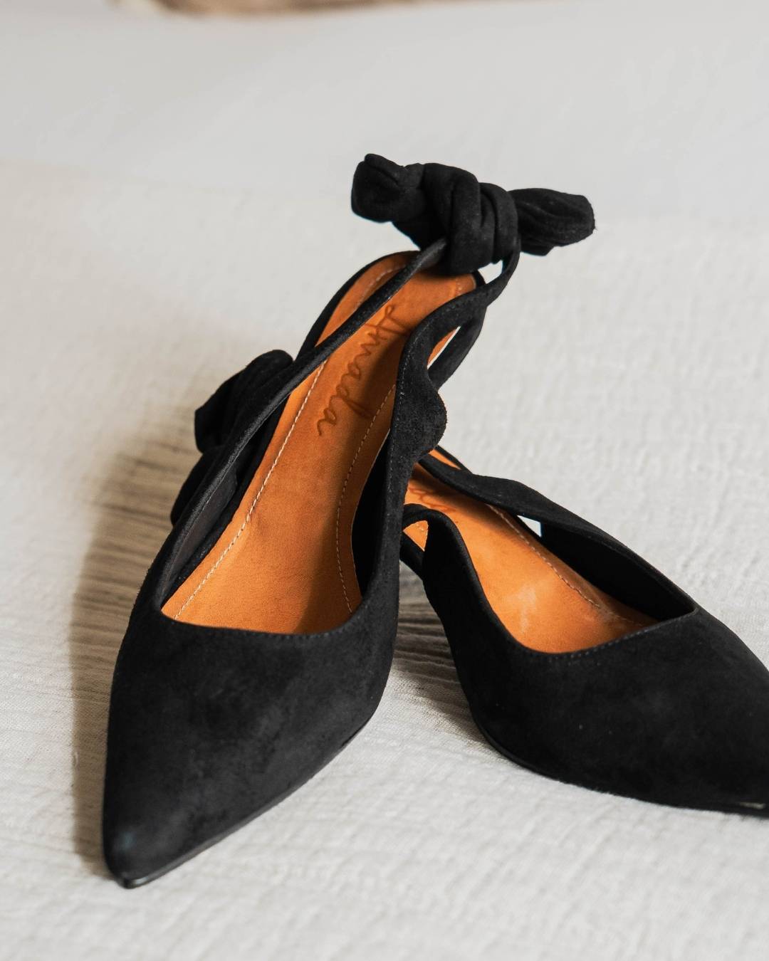 Zapatos de gamuza taco Ema