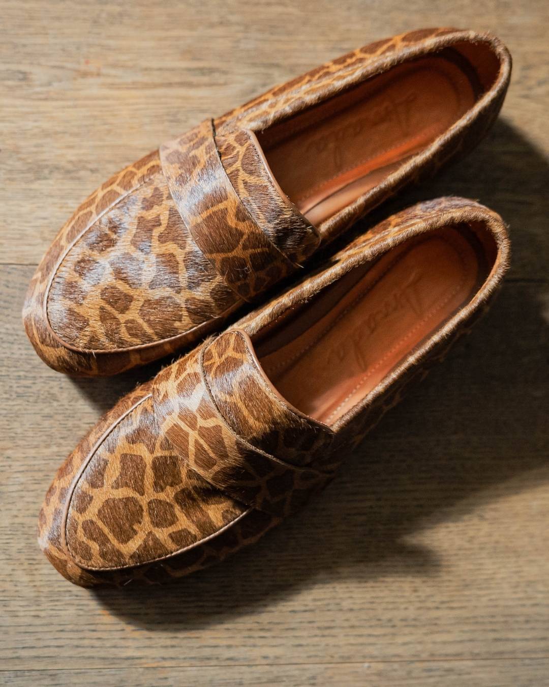 Mocasín de Pelo tipo Jirafa