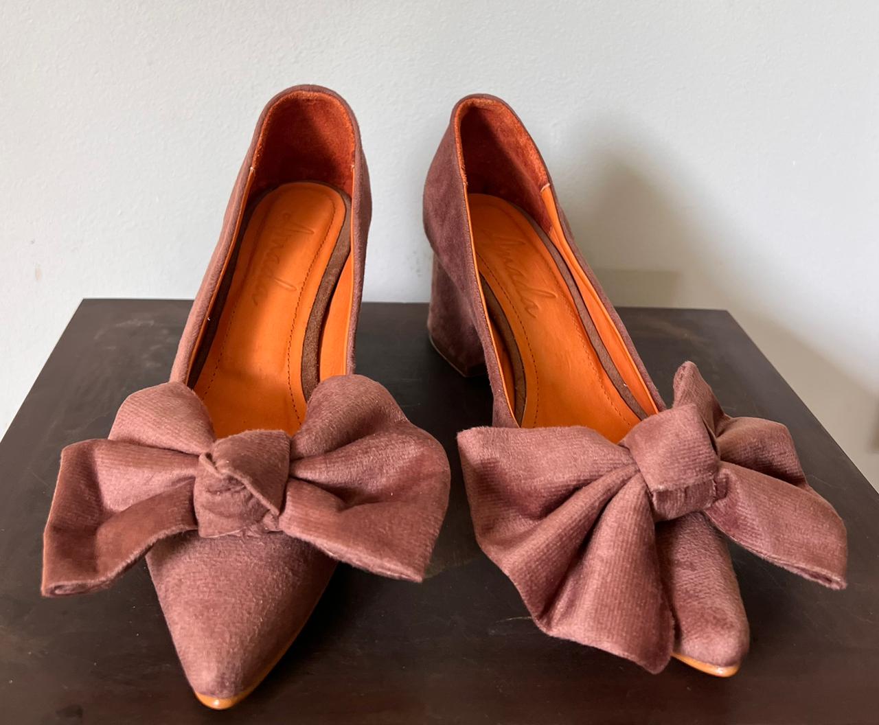 Zapato terciopelo café taupe Rose