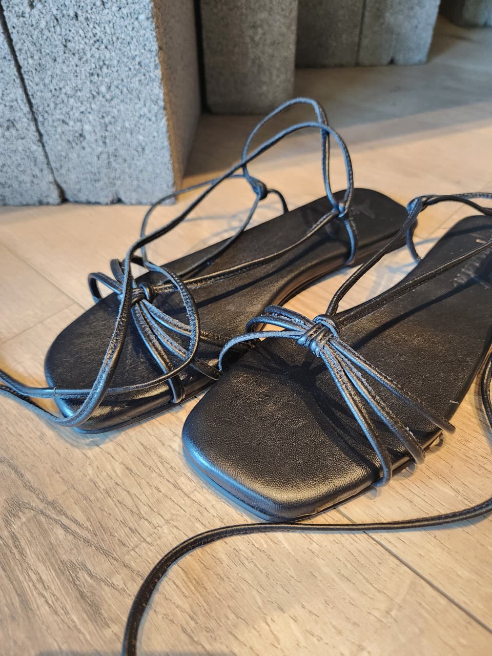 Sandalias Amarras Negras